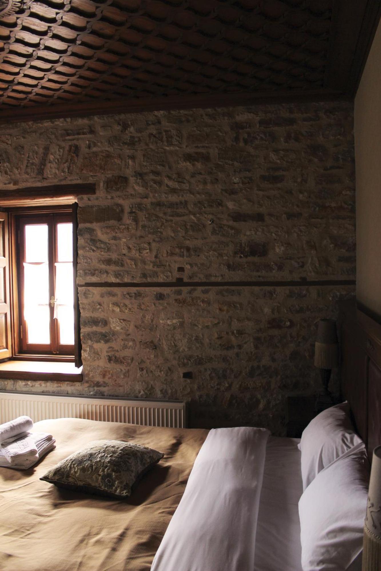 Old Inn Gorianádhes Eksteriør bilde