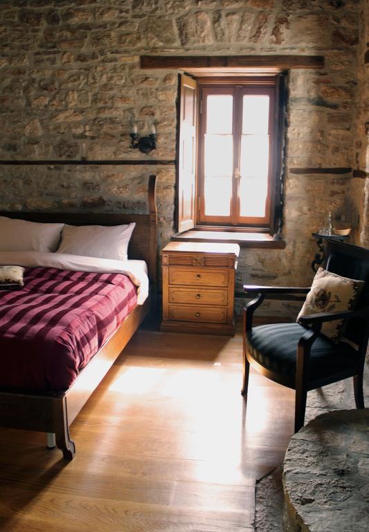Old Inn Gorianádhes Eksteriør bilde